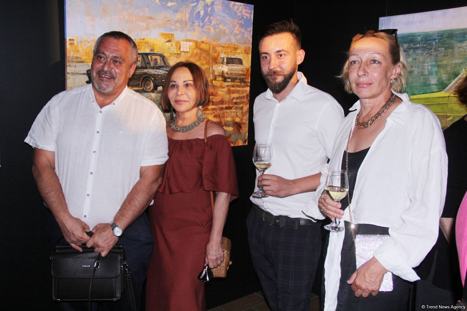 Ветра Абшерона… Прошлое и настоящее с любовью и ностальгией в произведениях Бутуная Хагвердиева в QGallery (ФОТО)