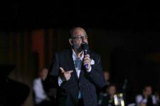 Два дня эмоции в бакинском Зеленом театре зашкаливали - летние вечера с Эйюбом Ягубовым и его друзьями (ВИДЕО, ФОТО)