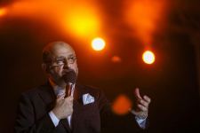 Два дня эмоции в бакинском Зеленом театре зашкаливали - летние вечера с Эйюбом Ягубовым и его друзьями (ВИДЕО, ФОТО)