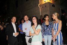 На стенах бакинской бани "Фантазия" представлен удивительный 3D-mapping, реализованный  посольством Германии и QGallery (ФОТО)