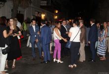 На стенах бакинской бани "Фантазия" представлен удивительный 3D-mapping, реализованный  посольством Германии и QGallery (ФОТО)