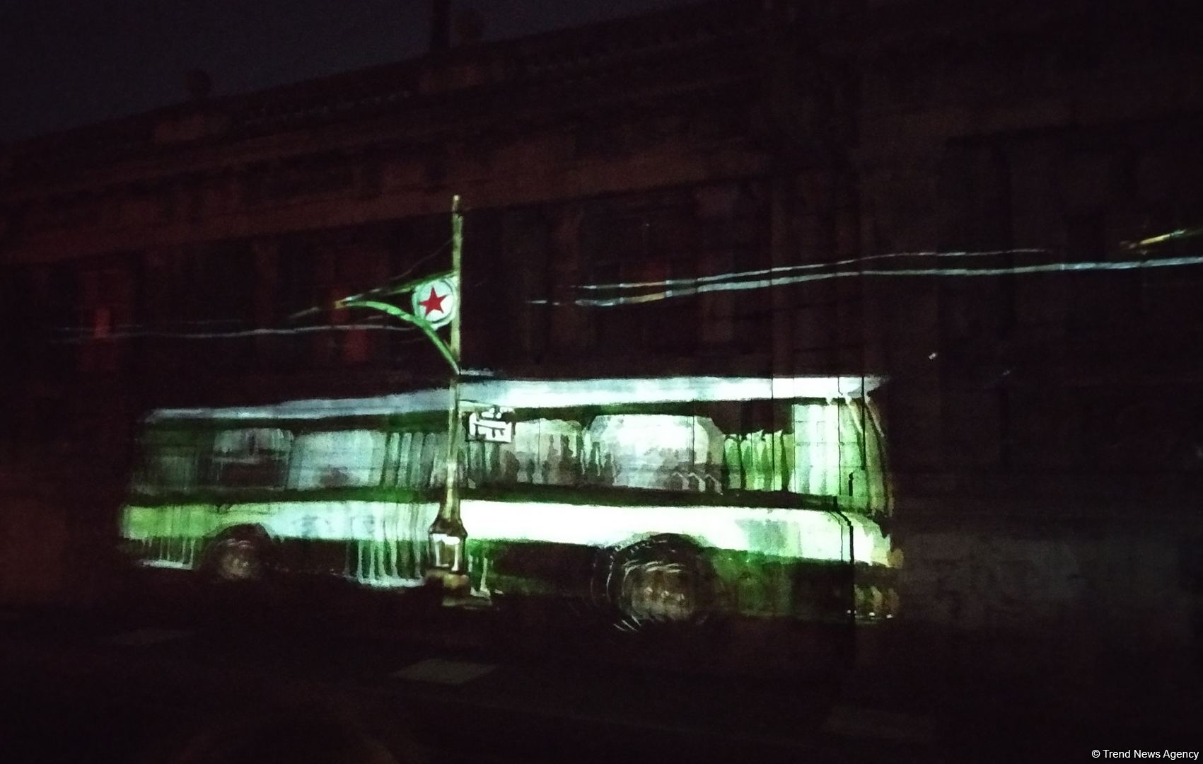 На стенах бакинской бани "Фантазия" представлен удивительный 3D-mapping, реализованный  посольством Германии и QGallery (ФОТО)