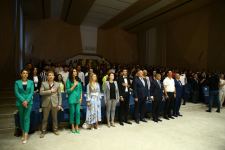 В Баку состоялась церемония вручения национальной премии "Əkinçi" (ФОТО)