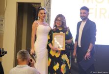 В Баку прошла церемония награждения национальной премией "Mətbuatın dostu 2022" (ФОТО)