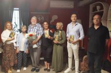 Прогулка по Баку с Александром Хакимовым - с юмором, фантастикой и мистикой (ФОТО)