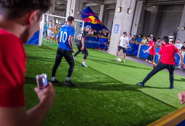 В  Баку определен победитель по дворовому футболу "11 Tuş" (ФОТО)