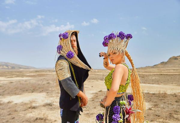 Очень красиво! Азербайджанская миссия спасителей мира признана одной из лучших на Таллинском бале цветов (ВИДЕО, ФОТО)