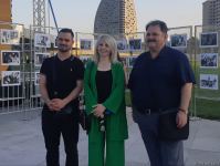 Кинопоказ под открытым небом - в Баку отмечают День национального кино (ФОТО)