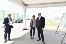 Президент Ильхам Алиев и Первая леди Мехрибан Алиева ознакомились с предприятием ООО Grand-Agro İnvitro, приняли участие в открытии перерабатывающего завода ООО «Азбадам» (ФОТО/ВИДЕО)