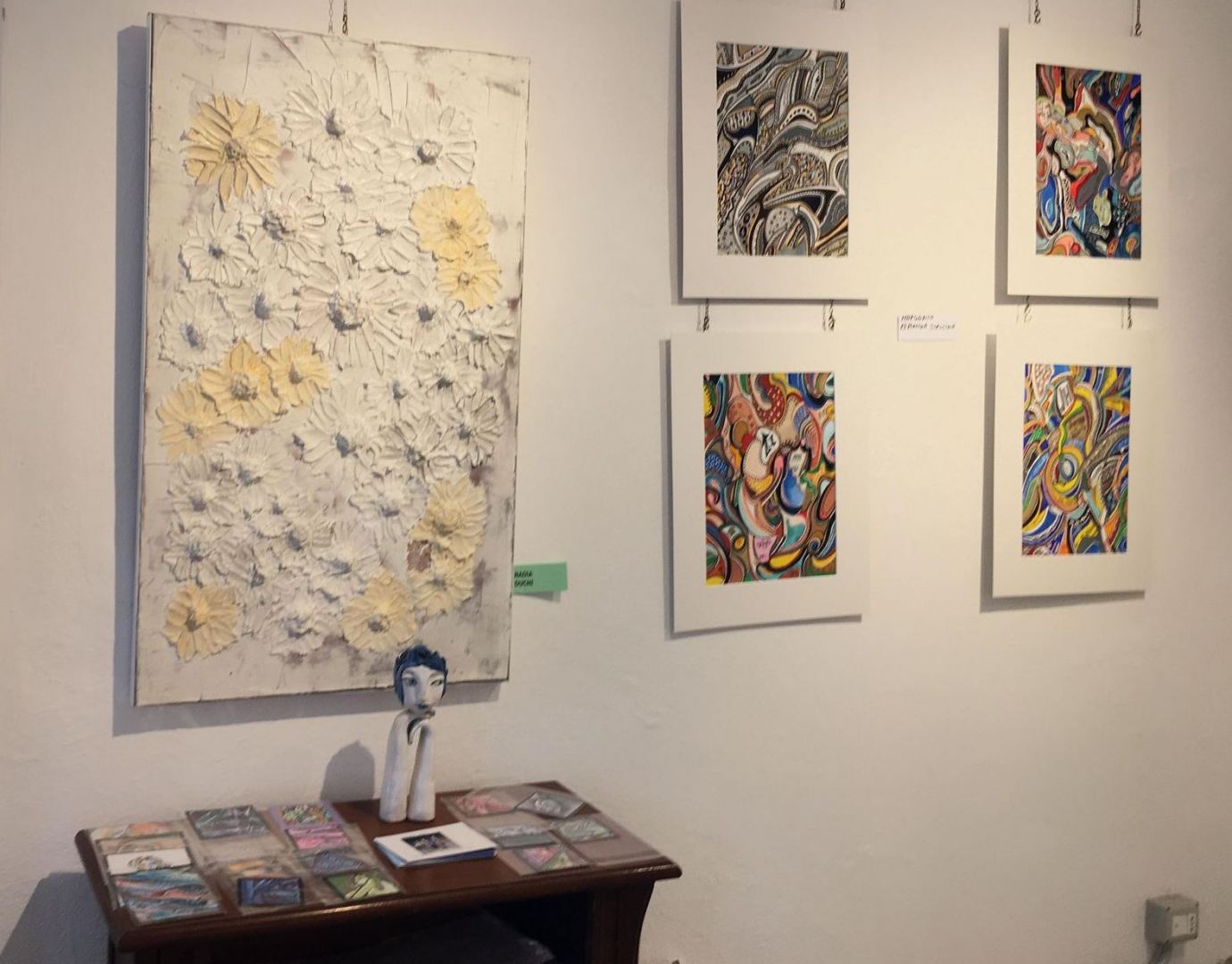 Азербайджанские художники представили свои картины в самом романтичном городе Европы (ФОТО)