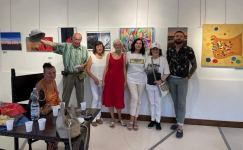 Азербайджанские художники представили свои картины в самом романтичном городе Европы (ФОТО)