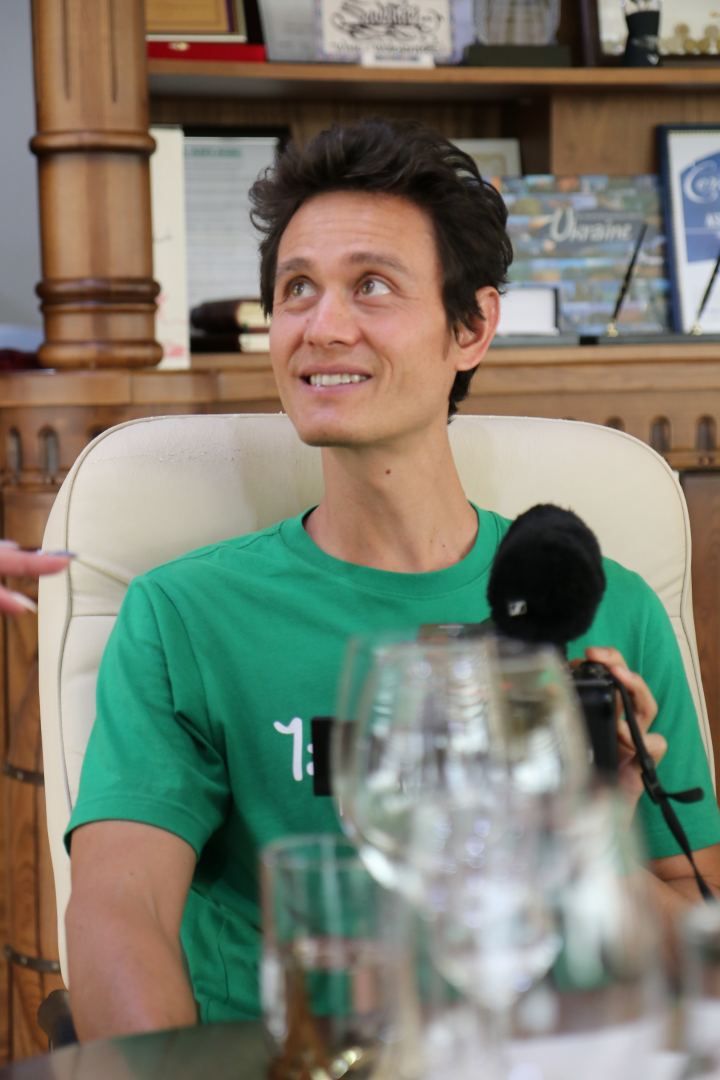 Это невероятно! Азербайджанская кухня превзошла все ожидания - знаменитый путешественник Марк Винс о визите в Баку и регионы страны (ФОТО)