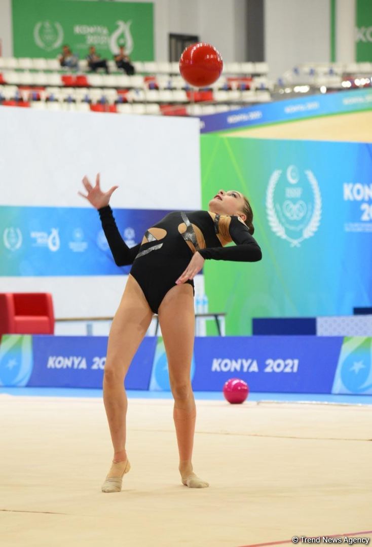 Грациозность, изящество, гибкость: азербайджанские гимнастки выступают на V Играх исламской солидарности (ФОТО)