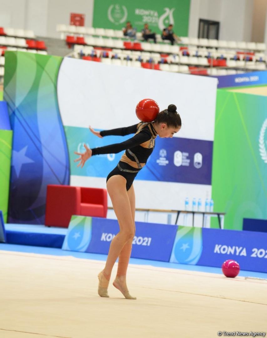 Грациозность, изящество, гибкость: азербайджанские гимнастки выступают на V Играх исламской солидарности (ФОТО)