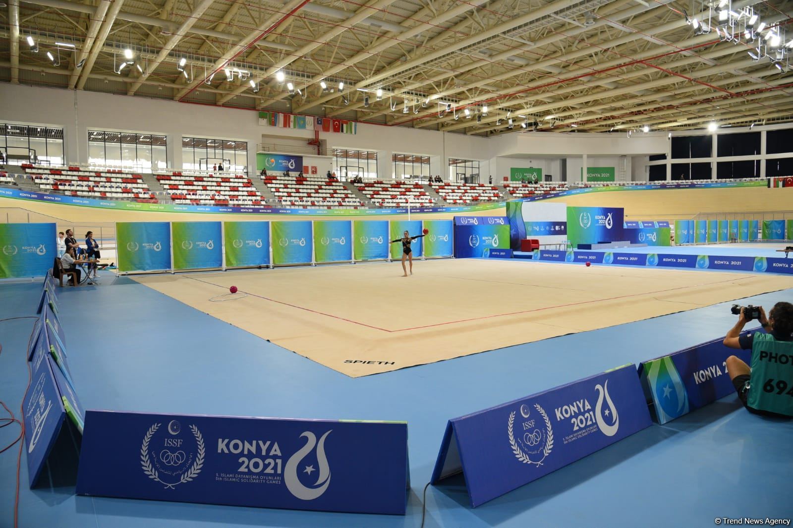 Грациозность, изящество, гибкость: азербайджанские гимнастки выступают на V Играх исламской солидарности (ФОТО)