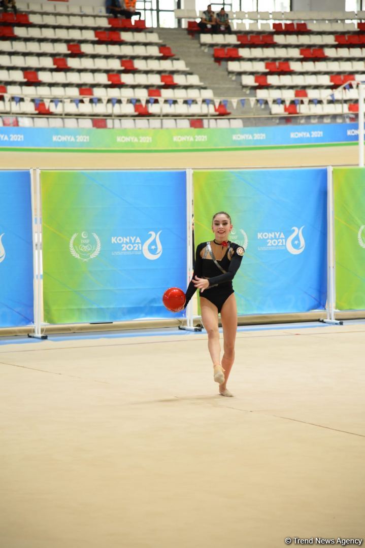 Грациозность, изящество, гибкость: азербайджанские гимнастки выступают на V Играх исламской солидарности (ФОТО)