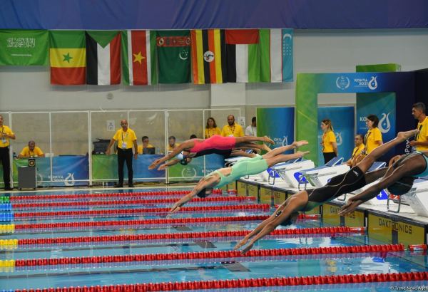 Азербайджанские спортсмены по плаванию вышли в финал V Игр Исламской солидарности (ФОТО)