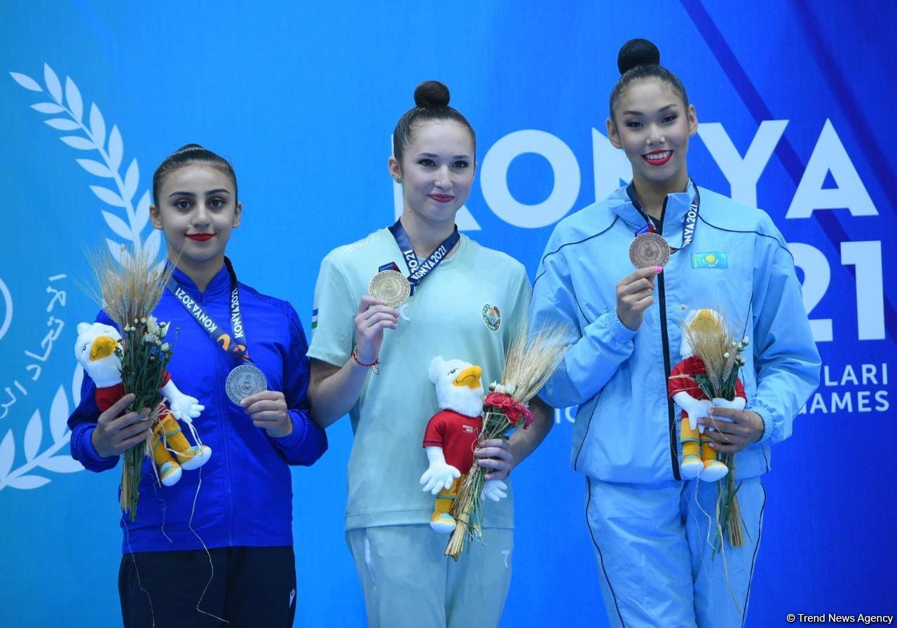 Художественная гимнастика на Исламиаде: награды азербайджанских спортсменок (ФОТО)