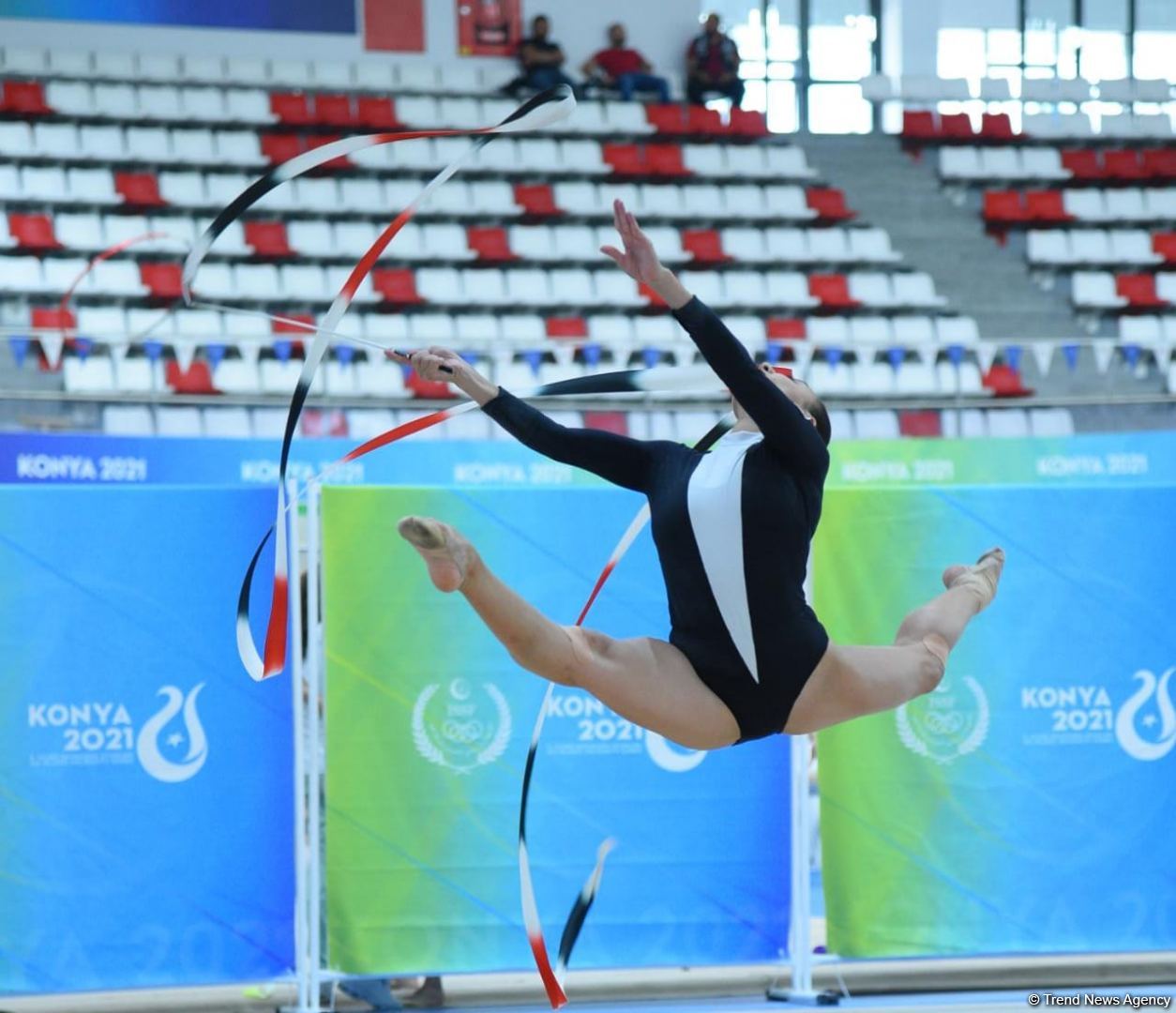 Азербайджанская гимнастка Зохра Агамирова завоевала еще одно "золото" Исламиады (ФОТО)