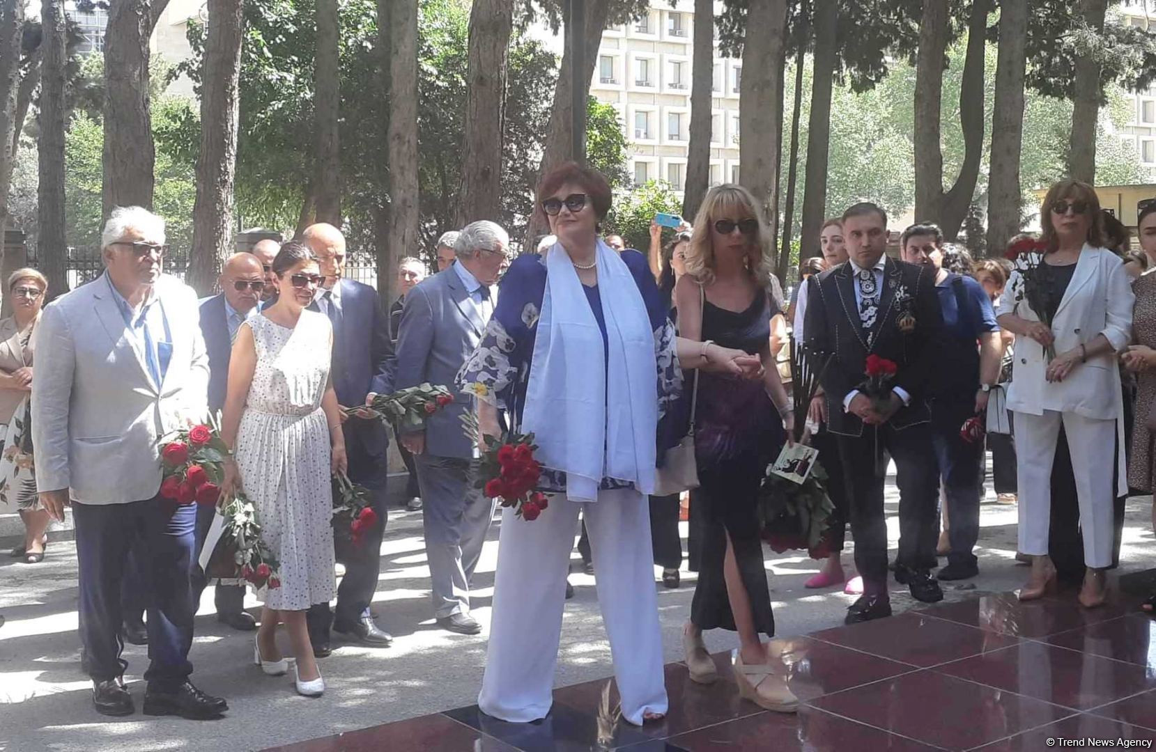 Он навсегда останется великим! В Баку почтили память Муслима Магомаева (ФОТО)