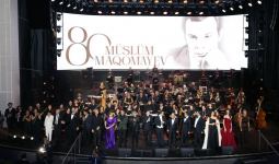 Президент Ильхам Алиев и Первая леди Мехрибан Алиева приняли участие в вечере памяти, посвященном 80-летнему юбилею Муслима Магомаева (ФОТО/ВИДЕО)