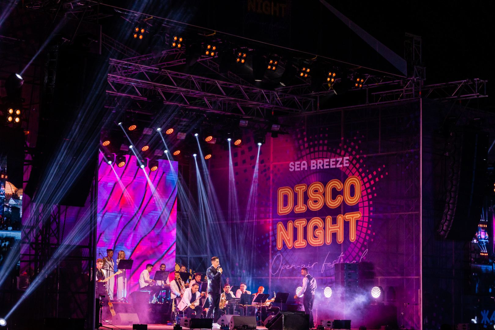 Потрясающий вечер в Sea Breeze с Эйюбом Ягубовым, Джаваном Зейналлы, Фуадом Мусаевым  и Натаван Джабизаде (ВИДЕО, ФОТО)