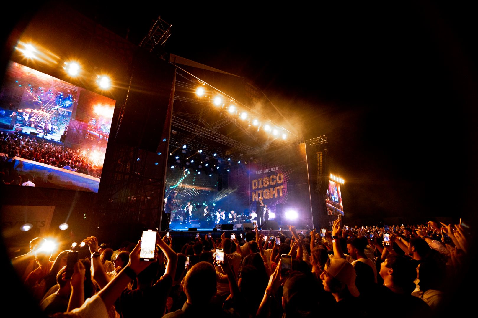 Потрясающий вечер в Sea Breeze с Эйюбом Ягубовым, Джаваном Зейналлы, Фуадом Мусаевым  и Натаван Джабизаде (ВИДЕО, ФОТО)