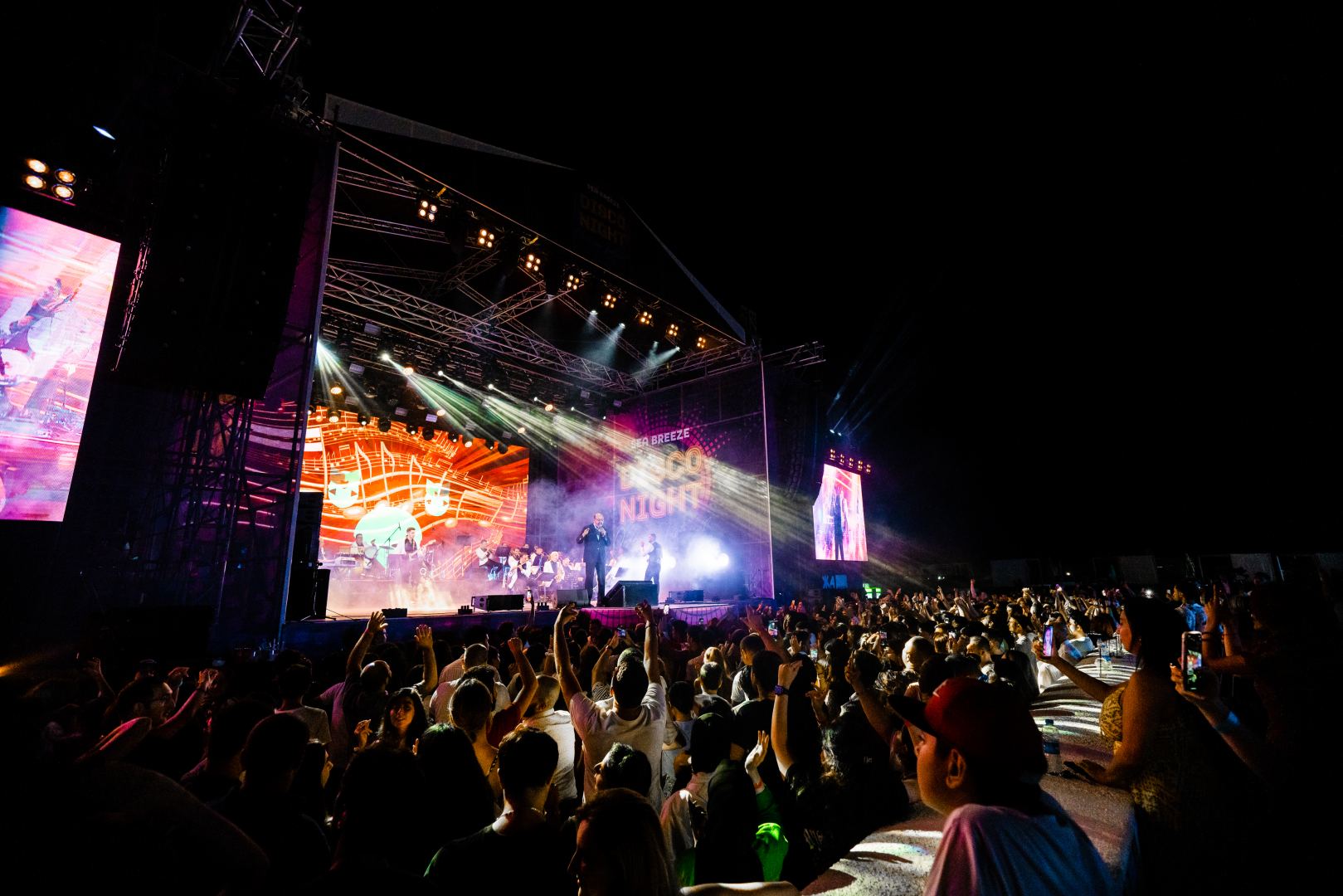 Потрясающий вечер в Sea Breeze с Эйюбом Ягубовым, Джаваном Зейналлы, Фуадом Мусаевым  и Натаван Джабизаде (ВИДЕО, ФОТО)