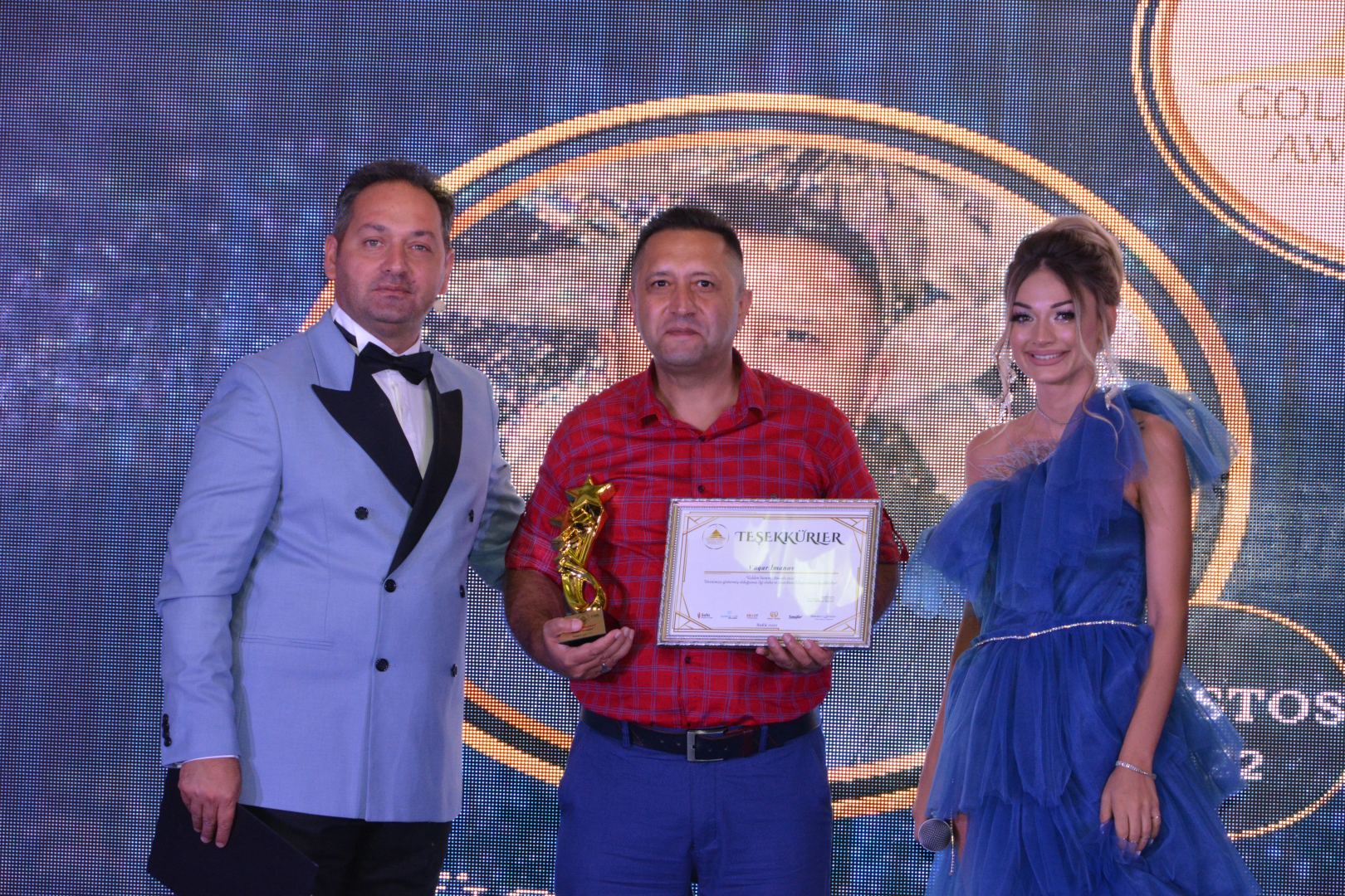 В Баку впервые прошла церемония награждения проекта Golden Summit Awards - Altın Zirvə (ФОТО)