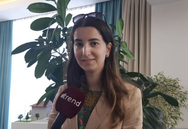 Участники проекта "Youth ArtCamp Shusha and Baku" были шокированы, увидев расстрелянные армянами памятники Натаван, Бюльбюлю и Узеиру Гаджибейли – художница Наргиз Гулиева