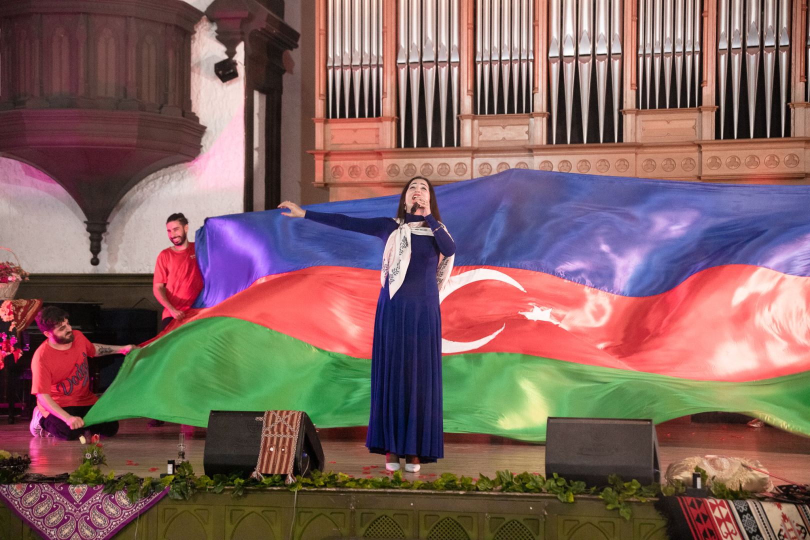 В Баку представлен концерт христианской общины "Vineyard  Azərbaycan" – яркий пример толерантности и мультикультурализма  (ФОТО/ВИДЕО)