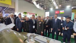 Закир Гасанов и Яшар Гюлер посетили выставку ADEX (ФОТО)