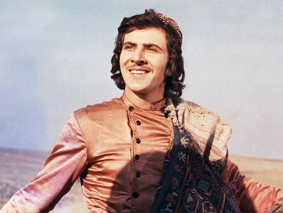 Страсти за кадром фильма "Гариб в стране Джиннов" – загоревшаяся голова, обоженные лица ...  (ВИДЕО, ФОТО)