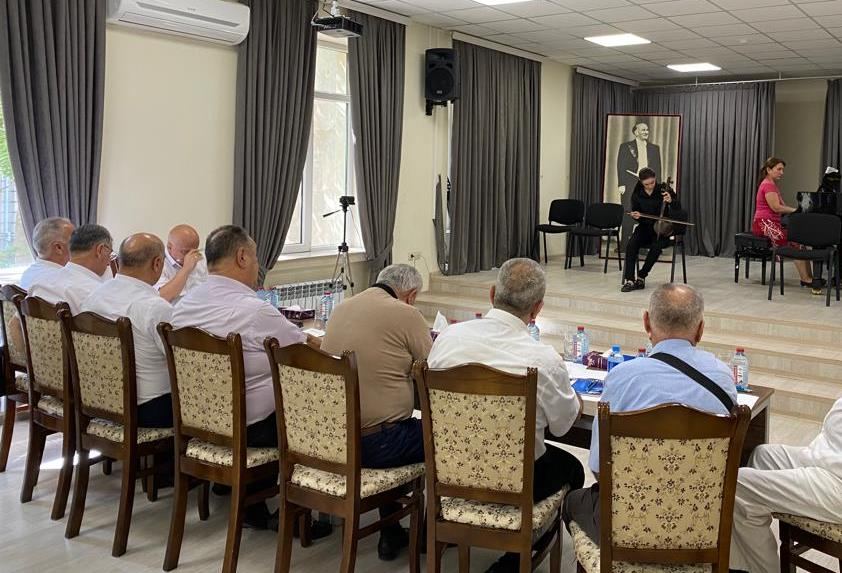 Определились финалисты Республиканского конкурса "Бюльбюль -125" (ФОТО)