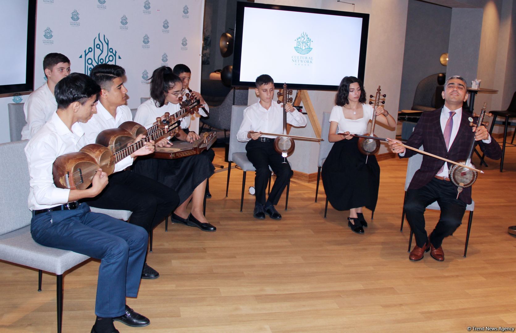В Баку состоялась презентация Cultural Network House Association - новое дыхание в культурной жизни  (ВИДЕО, ФОТО)