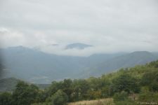 Иностранные путешественники посетили Азыхскую пещеру (ФОТО)