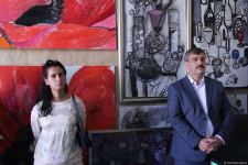 В мастерской Ирины Эльдаровой в Баку представлен проект "О", почтена память  Королевы Елизаветы II (ФОТО)