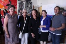 В мастерской Ирины Эльдаровой в Баку представлен проект "О", почтена память  Королевы Елизаветы II (ФОТО)