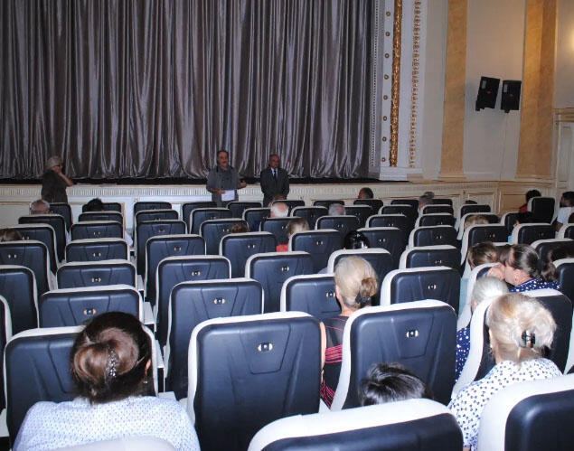 Сумгайытский театр готовится к новому сезону (ФОТО)