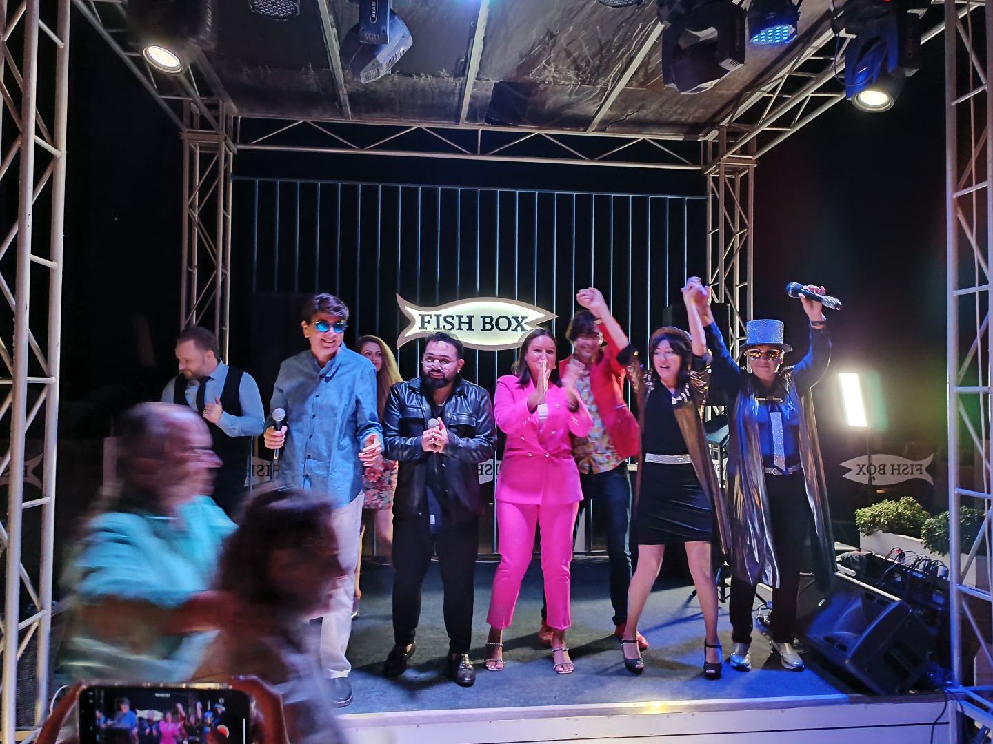 Ласковая осень в Баку -  "Розовый вечер" на берегу Каспия. Концерт памяти Юрия Шатунова (ВИДЕО, ФОТО)