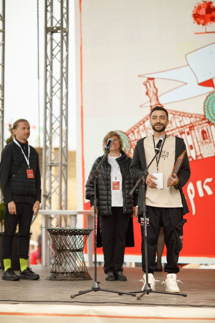 Работы азербайджанского флориста признаны одними из лучших в России (ФОТО)