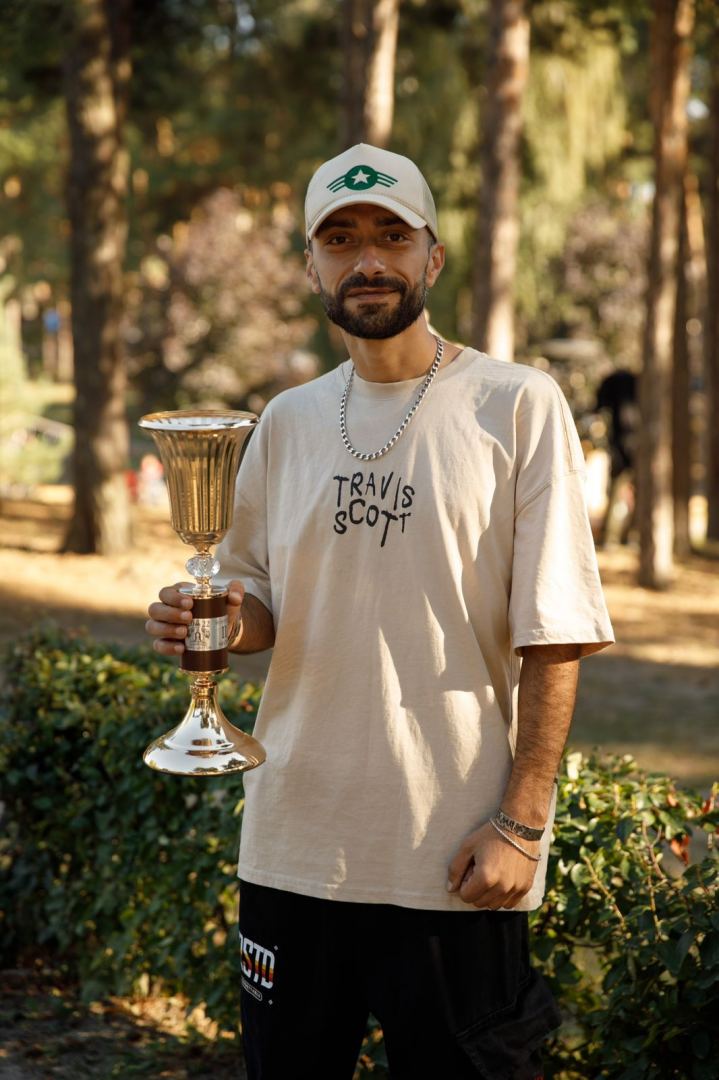 Работы азербайджанского флориста признаны одними из лучших в России (ФОТО)