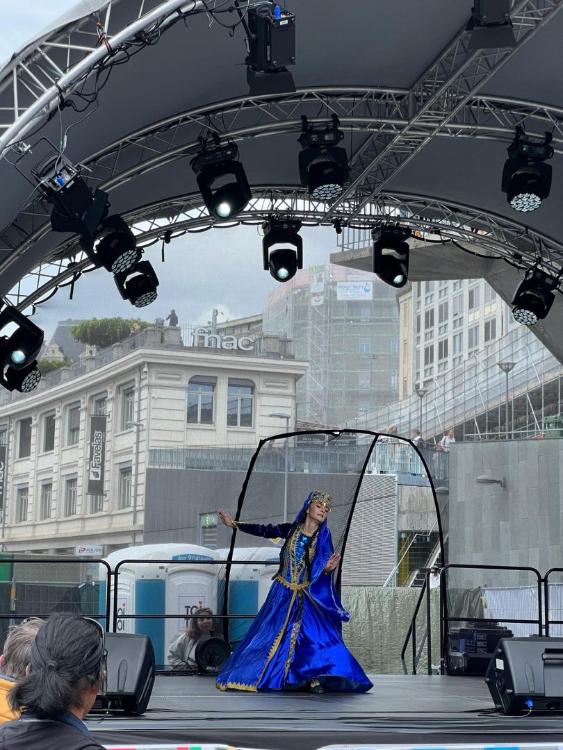 Мария Хан-Хойская представила азербайджанское искусство на Lauz'One Festival в Швейцарии (ВИДЕО, ФОТО)