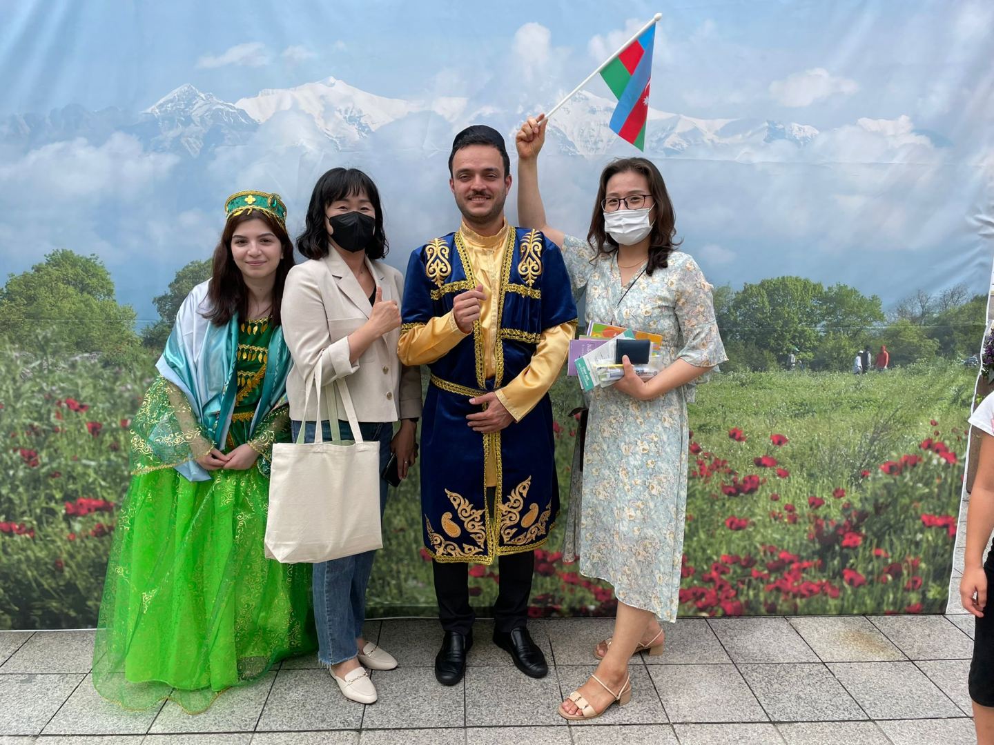 Азербайджанская культура вызвала большой интерес жителей и гостей Сеула  (ФОТО)