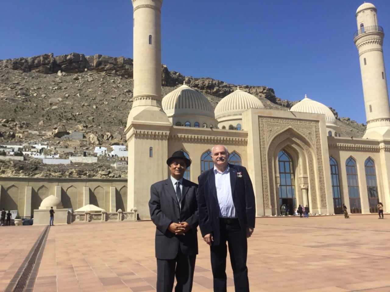 Писатели из Египта и России провели в Баку творческую встречу (ФОТО)