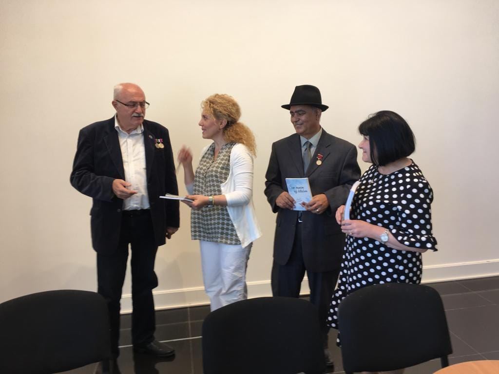 Писатели из Египта и России провели в Баку творческую встречу (ФОТО)