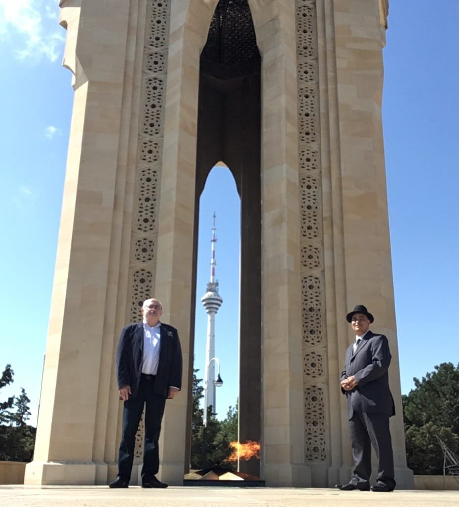 Писатели из Египта и России провели в Баку творческую встречу (ФОТО)