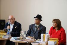 Писатели из Египта и России провели в Баку творческую встречу (ФОТО)