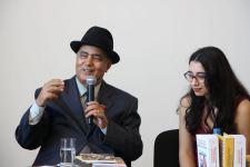 Писатели из Египта и России провели в Баку творческую встречу (ФОТО)