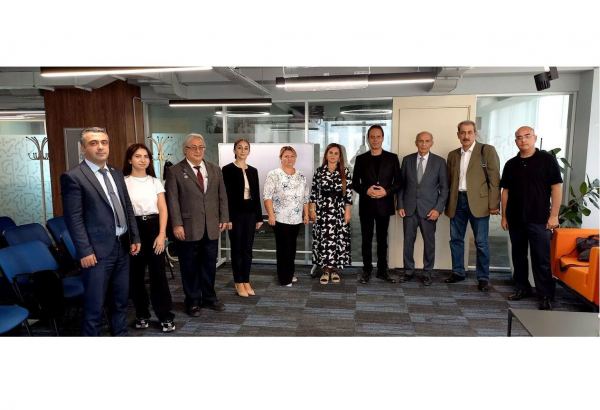 В Центре технологий Лютфи Заде прошла презентация Innovation Management and TRIZ Institute (ФОТО)